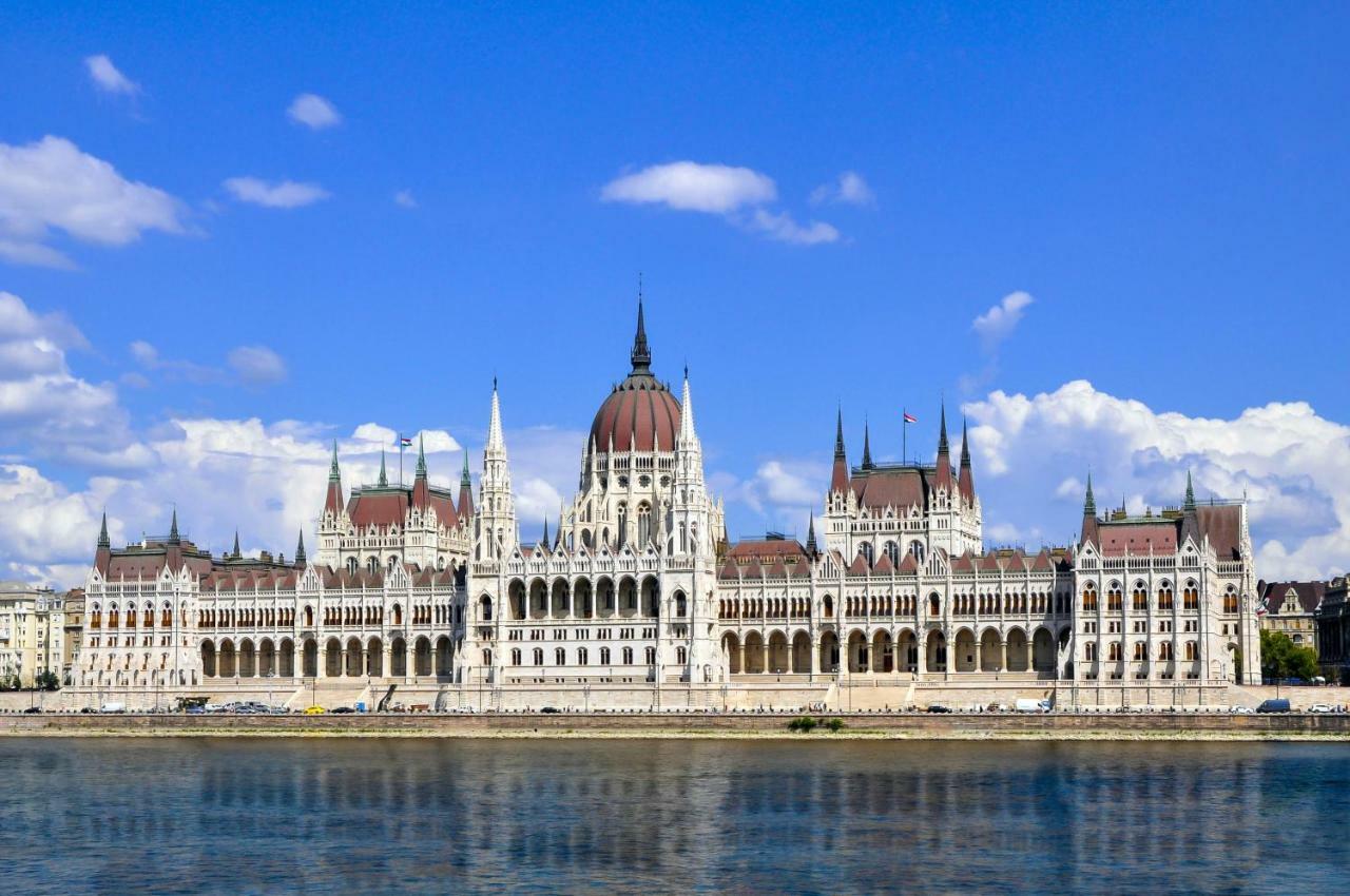 Gabi'S Central Broadway Nest @ Nagymezo Str Budapest Exterior foto